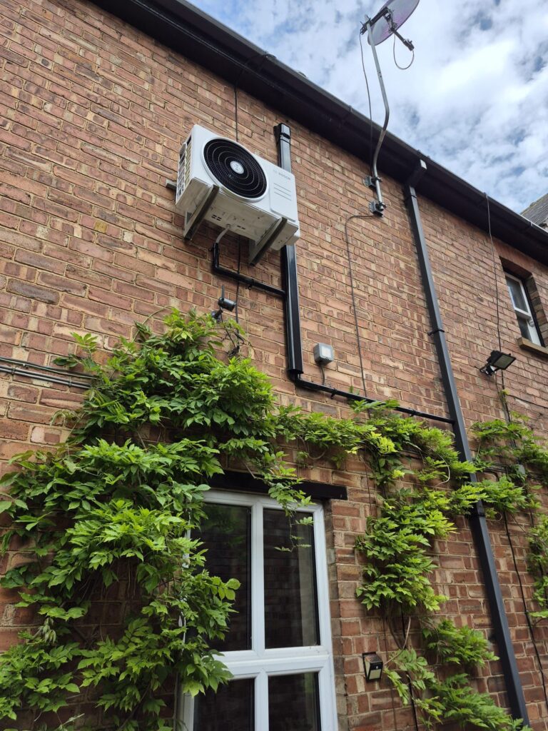 Heatwave- Uk air con pipework UK heatwave tips- Uk air con pipework